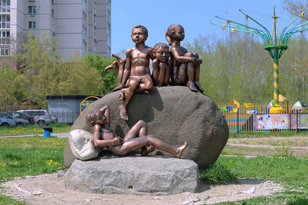 Sculpture Happy Childhood in Khabarovsk, Far East, Russiaのeditorial素材