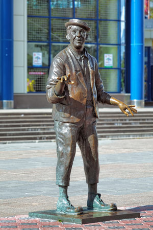 TYUMEN, RUSSIA - AUGUST 22, 2016: Sculpture of the famous Soviet and Russian actor and clown Yuri Nikulin near the building of the Tymen State Circus. The sculpture was erected in 2004.のeditorial素材