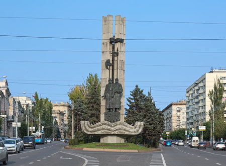 VOLGOGRAD, RUSSIA - OCTOBER 18, 2017: Monument to the city founders. It was unveiled in 1989 to commemorate the 400th anniversary of the city. The monument is slightly leaned to the right.のeditorial素材