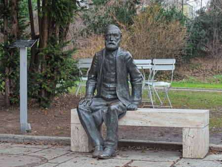 JENA, GERMANY - DECEMBER 15, 2018: Sculpture of physicist, optical scientist and inventor Ernst Abbe next to the Jena Planetarium. The monument by Klaus-Dieter Locke was unveiled on January 23, 2015.のeditorial素材
