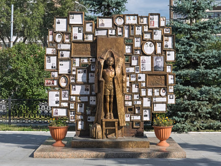 Yekaterinburg, Russia. Monument Where does the Motherland begin? by sculptor Sergey Titlinov. It was unveiled on May 8, 2015 to commemorate the 70th anniversary of Victory in Great Patriotic War.のeditorial素材