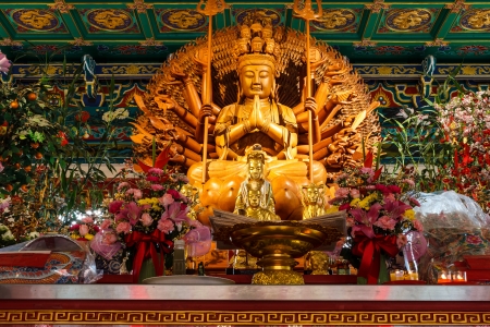 Buddha Showing A Thousand Hands Statue in Chinese Temple, Bangkok Thailandのeditorial素材