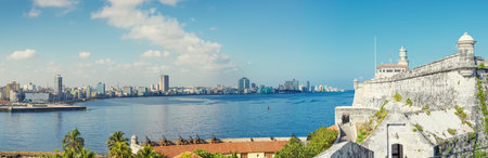 The skyline of Havana with El Morro castle on the foregroundのeditorial素材