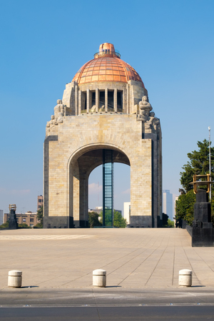 The Monumento to the Revolution or Arch of the Revolution in Mexico Cityの写真素材