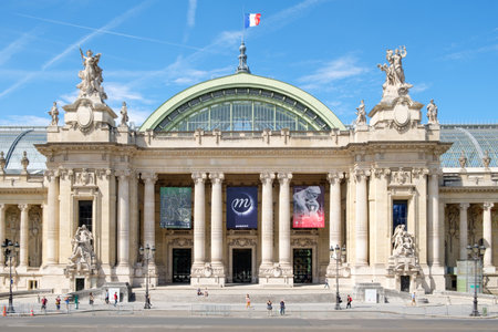 The Grand Palais in Paris on a sunny summer dayのeditorial素材