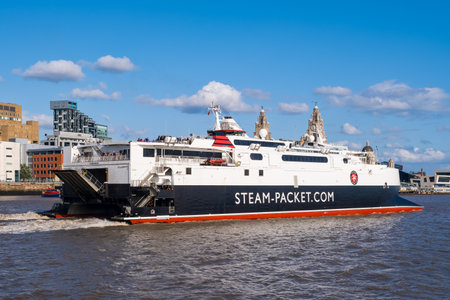 The Isle of Man Steam Packet ferry on the Port of Liverpoolのeditorial素材