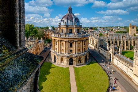 Famous view of the city of Oxford and the Radcliffe Camera, a symbol of the University of Oxfordのeditorial素材