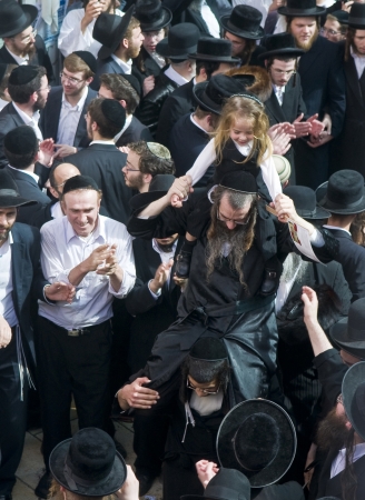 MERON , ISRAEL - MAY 10 : Orthodox Jews celebrates Halake in Bar Yochai tomb in Meron , Israel on May 10 2012 , Halake is first haircut ceremony celebrated in Lag Ba'omer のeditorial素材