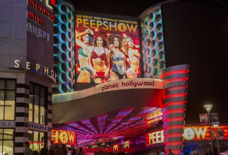 LAS VEGAS - NOVEMBER 08: The Planet Hollywood hotel and casino sign on November 08, 2012 in Las Vegas. Las Vegas in 2012 is projected to break the all-time visitor volume record of 39-plus million visitors のeditorial素材