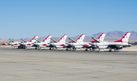 LAS VEGAS - NOVEMBER 11: Thunderbird F-16 Aircrafts preparing to an air show on November 11, 2012 in Las Vegas,USA. The Thunderbirds are the air demonstration squadron of the United States Air Forceのeditorial素材