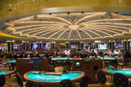 LAS VEGAS - DEC 08: Interior casino and slot machines on December 08, 2012 in Las Vegas. Las Vegas in 2012 broke the all-time visitor volume record of 39-plus million visitors のeditorial素材