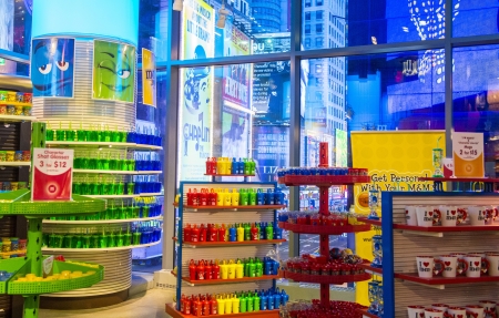 NEW YORK CITY - NOV 01 : The M&M world store in Times square New York on November 01, 2012 ,                   This three-level 24,000-square-foot store is the largest candy store in New York.のeditorial素材