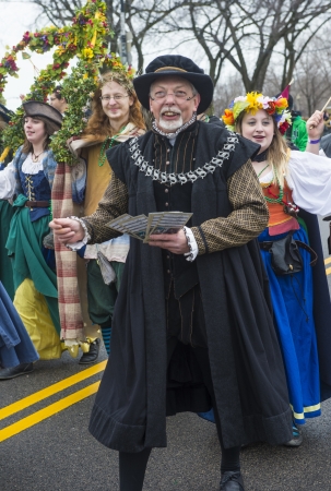 CHICAGO - MARCH 16 : A man with a Renaissance costume Participating in the annual Saint Patrick's Day Parade in Chicago on March 16 2013のeditorial素材