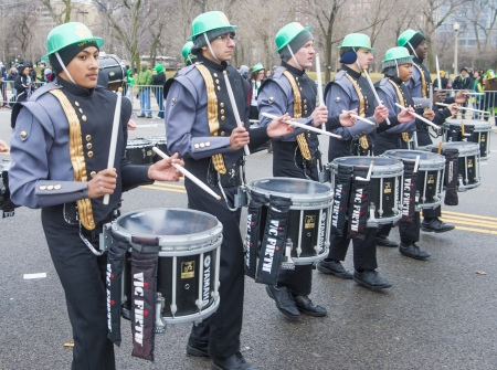 CHICAGO - MARCH 16 : Band marching at the annual Saint Patrick's Day Parade in Chicago on March 16 2013のeditorial素材
