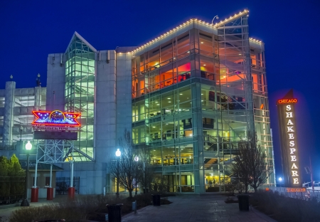 CHICAGO - MARCH 15 - The Chicago Shakespeare theater at Chicago's Navy pier on March 15 2013 , 
The theater Founded at 1986 and it has 225,000 audience members annually.のeditorial素材