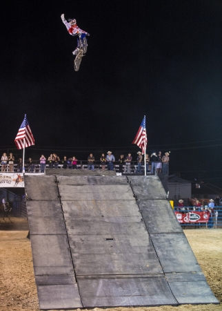 LAS VEGAS - MAY 17 : unidentified rider giving FMX motorcross demonstration as part of the Helldorado days rodeo in Las Vegas on May 17 2013のeditorial素材