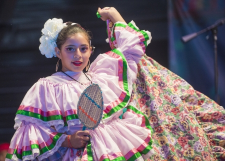 LAS VEGAS - SEP 14 : Dancer Participates in the Fiesta Las Vegas held in Las Vegas ,Nevada on September 14 , 2013 ,the annual Fiesta Las Vegas celebrating heritage of Latinos in Soutren Nevadaのeditorial素材