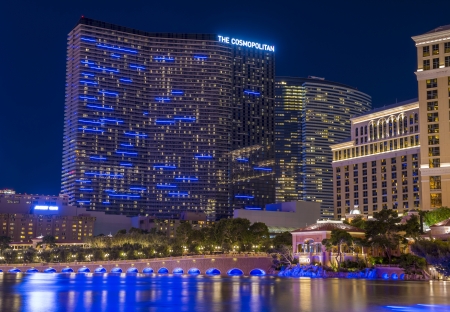 LAS VEGAS - OCT 01 : The Cosmopolitan hotel in Las Vegas on October 01 , 2013. The Cosmopolitan opened in 2010 and it has 2,995 rooms and 75,000 sq ft casino.のeditorial素材