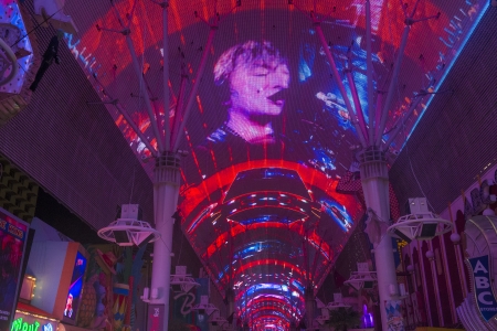 LAS VEGAS - OCT 08 : The Fremont Street Experience on October 08, 2013 in Las Vegas, Nevada. The Fremont Street Experience is a pedestrian mall and attraction in downtown Las Vegas のeditorial素材