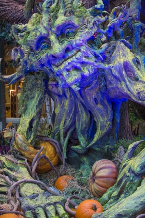 LAS VEGAS - OCT 23 Fall season in Bellagio Hotel Conservatory & Botanical Gardens on October 23, 2013 in Las Vegas. There are five seasonal themes that the Conservatory undergoes each year.のeditorial素材