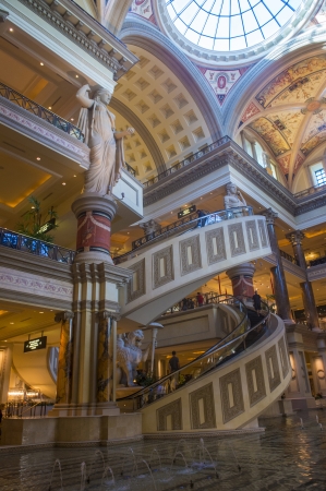 LAS VEGAS - OCT 23 : The Forum shoping mall in Las Vegas on October 23 2013 , The mall connected to the Caesars Palace hotel and casino and it simulates ancient Roman streetsのeditorial素材