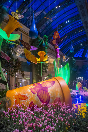 LAS VEGAS - MARCH 10: Spring season in Bellagio Hotel Conservatory & Botanical Gardens on March 10, 2014 in Las Vegas. There are five seasonal themes that the Conservatory undergoes each year.のeditorial素材