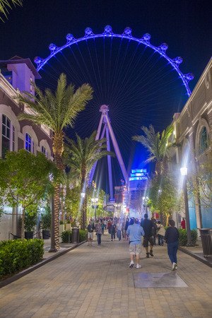 LAS VEGAS - MARCH 15 : The Linq, a dining and shopping district and High Roller at the center of the Las Vegas Strip on March 15 2014 , The High Roller is the world's largest observation wheelのeditorial素材