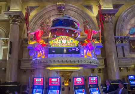 LAS VEGAS - MARCH 25 :The casino of Ceasars Palace on March 25, 2014 in Las Vegas. Caesars Palace is a luxury hotel and casino located on the Las Vegas Strip. Caesars has 3,348 rooms in five towers のeditorial素材