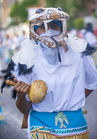 LAS VEGAS - MAY 17 : Native Americane Participates at the Helldorado Days Parade held in Las Vegas Nevada on May 17 2014 , the parade celebrating the heritage  of the American Westのeditorial素材