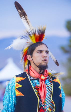 LAS VEGAS - MAY 24 : Native American man takes part at the 25th Annual Paiute Tribe Pow Wow on May 24 , 2014 in Las Vegas Nevada. Pow wow is native American cultural gathernig event.のeditorial素材