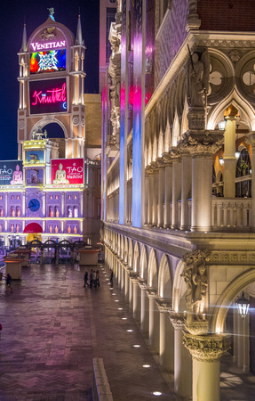 LAS VEGAS - MAY 25 : The Venetian hotel in Las Vegas on May 25, 2014. With more than 4000 suites it`s one of the most famous hotels in the worldのeditorial素材