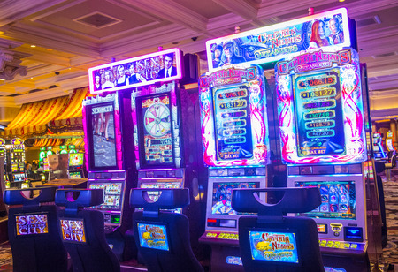 LAS VEGAS - FEB 04 : The interior of Bellagio hotel and casino on February 04 2015 in Las Vegas. Bellagio is a luxury hotel and casino located on the Las Vegas Strip. The Bellagio opened on 1998.のeditorial素材
