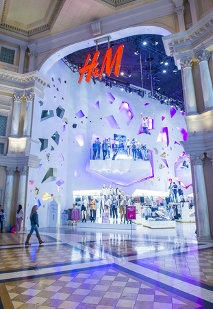LAS VEGAS - FEB 18 : An H&M store in Las Vegas strip on February 18 , 2015. H&M is a Swedish multinational retail-clothing company.のeditorial素材