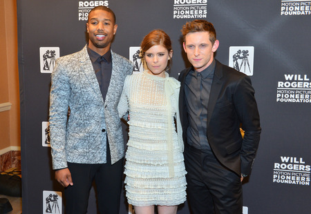 LAS VEGAS - APRIL 22 : (L-R) Actors Michael B. Jordan, Kate Mara and Jamie Bell attends the Pioneer Dinner during 2015 CinemaCon on April 22 , 2015 at Caesars Palace in Las Vegas, Nevadaのeditorial素材