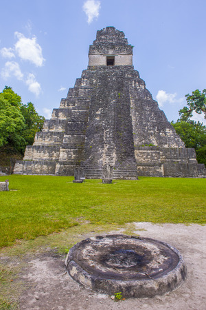 TIKAL , GUATEMALA - JULY 29 : The archaeological site of the pre-Columbian Maya civilization in Tikal National Park , Guatemala on July 29 2015.  The park is UNESCO World Heritage Site since 1979のeditorial素材