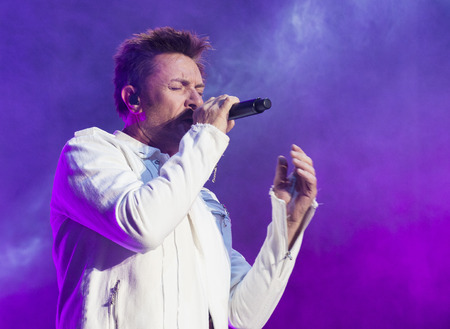 LAS VEGAS - SEP 26 : Musician Simon LeBon of Duran Duran performs onstage during day 2 of the 2015 Life Is Beautiful Festival on September 26, 2015 in Las Vegas, Nevada.のeditorial素材