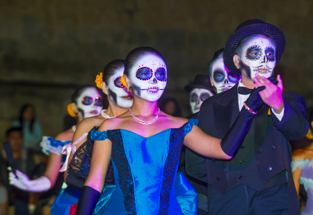 OAXACA , MEXICO - NOV 02 : Unidentified participants on a carnival of the Day of the Dead in Oaxaca, Mexico on November 02 2015. The Day of the Dead is one of the most popular holidays in Mexicoのeditorial素材