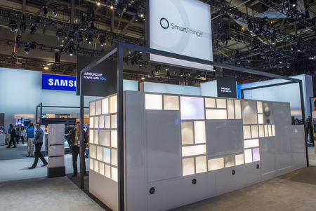 LAS VEGAS - JAN 08 : The Samsung booth at the CES show held in Las Vegas on January 08 2016 , CES is the world's leading consumer-electronics show.のeditorial素材