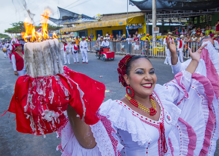 BARRANQUILLA , COLOMBIA - FEB 07 : Participants in the Barranquilla Carnival in Barranquilla , Colombia on February 07 2016. Barranquilla Carnival is one of the biggest carnival in the worldのeditorial素材