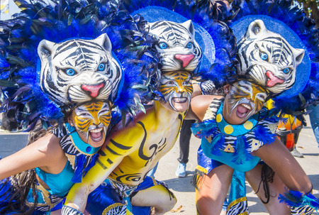 BARRANQUILLA , COLOMBIA - FEB 07 : Participants in the Barranquilla Carnival in Barranquilla , Colombia on February 07 2016. Barranquilla Carnival is one of the biggest carnival in the worldのeditorial素材