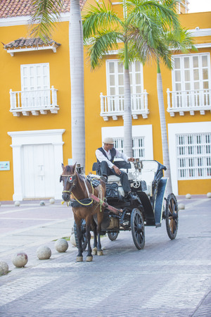 CARTAGENA , COLOMBIA - FEB 04 :  A Horse drawn carriage in Cartagena Colombia on Februery 04 2016. The historic port city Cartagena is UNESCO World Heritage Site since 1984.のeditorial素材