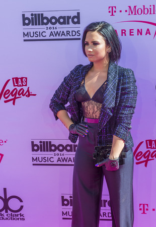 LAS VEGAS - MAY 22 : Recording artist Demi Lovato attends the 2016 Billboard Music Awards at T-Mobile Arena on May 22, 2016 in Las Vegas, Nevada.のeditorial素材