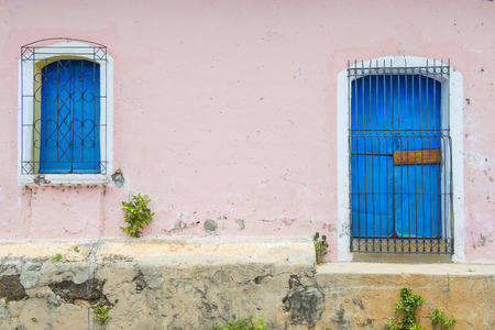SUCHITOTO , EL SALVADOR - MAY 07 : Architectural details in Suchitoto El Salvador on May 07 2016. the colonial town of Suchitoto built by the Spaniards in the 18th centuryのeditorial素材