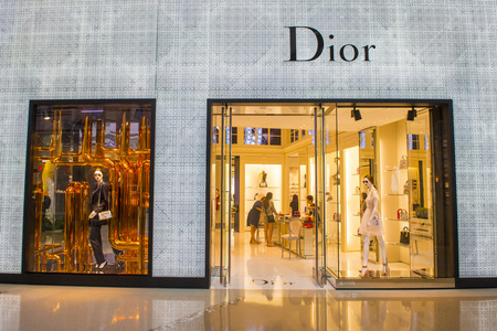 LAS VEGAS - MAY 21 : Exterior of a Dior store in Las Vegas strip on May 21 , 2016.  Dior is famous French luxury brand existing since 1946.のeditorial素材