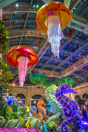 LAS VEGAS - JUNE 14 : Summer season in Bellagio Hotel Conservatory & Botanical Gardens on June 14 , 2016 in Las Vegas. There are five seasonal themes that the Conservatory undergoes each year.のeditorial素材