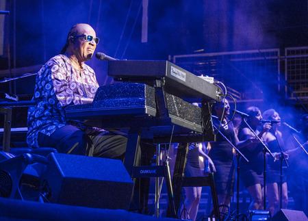 Musician Stevie Wonder performs onstage during day 1 of the 2015 Life Is Beautiful Festival on September 25, 2015 in Las Vegas, Nevada.のeditorial素材