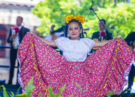 GUADALAJARA , MEXICO - AUG 28 : Dancer Participates at the 23rd International Mariachi & Charros festival in Guadalajara Mexico on August 28 , 2016.のeditorial素材