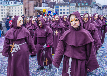BASEL , SWITZERLAND - MARCH 08 : Participants in the Basel Carnival in Basel , Switzerland on March 08 2017. The Basel carnival has been listed as one of the top local festivities in Europeのeditorial素材