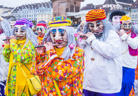 BASEL , SWITZERLAND - MARCH 08 : Participants in the Basel Carnival in Basel , Switzerland on March 08 2017. The Basel carnival has been listed as one of the top local festivities in Europeのeditorial素材