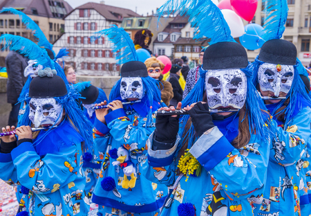 BASEL , SWITZERLAND - MARCH 08 : Participants in the Basel Carnival in Basel , Switzerland on March 08 2017. The Basel carnival has been listed as one of the top local festivities in Europeのeditorial素材